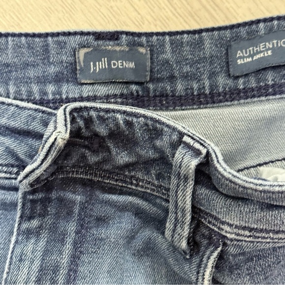 J. Jill Denim Authentic Fit Slim Ankle Women's Jeans - Picture 5 of 9